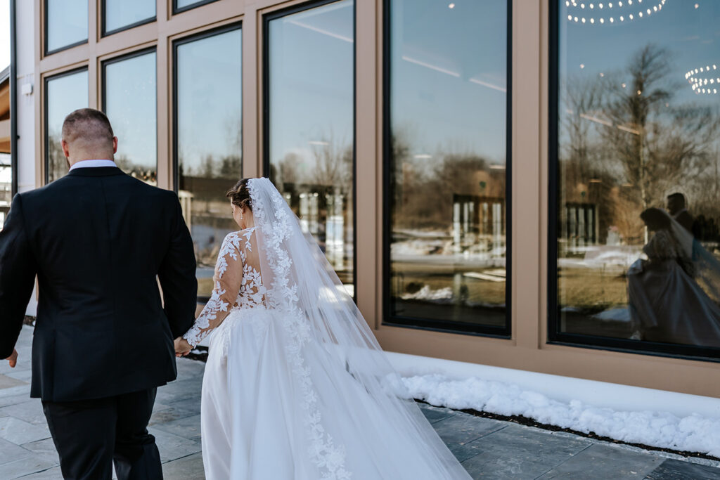 The Value of Full-Service Wedding Photography Services