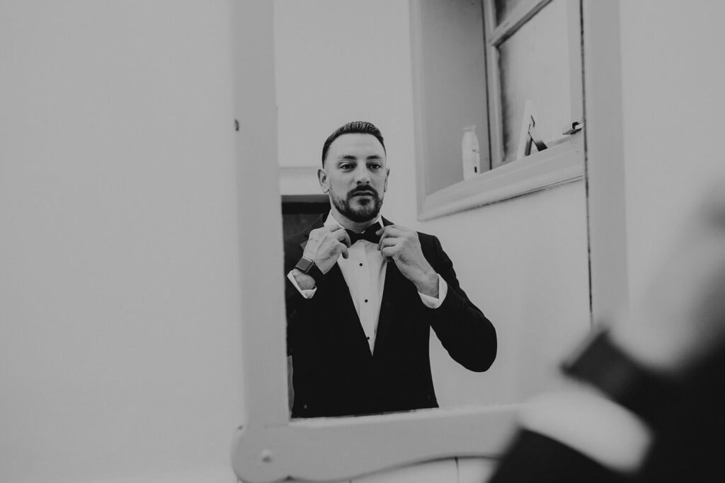 groom getting ready in philadelphia