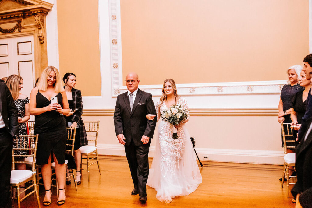 wedding couple in philadelphia